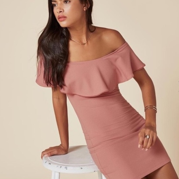 Reformation Banana Dress Size Small - Picture 2 of 7